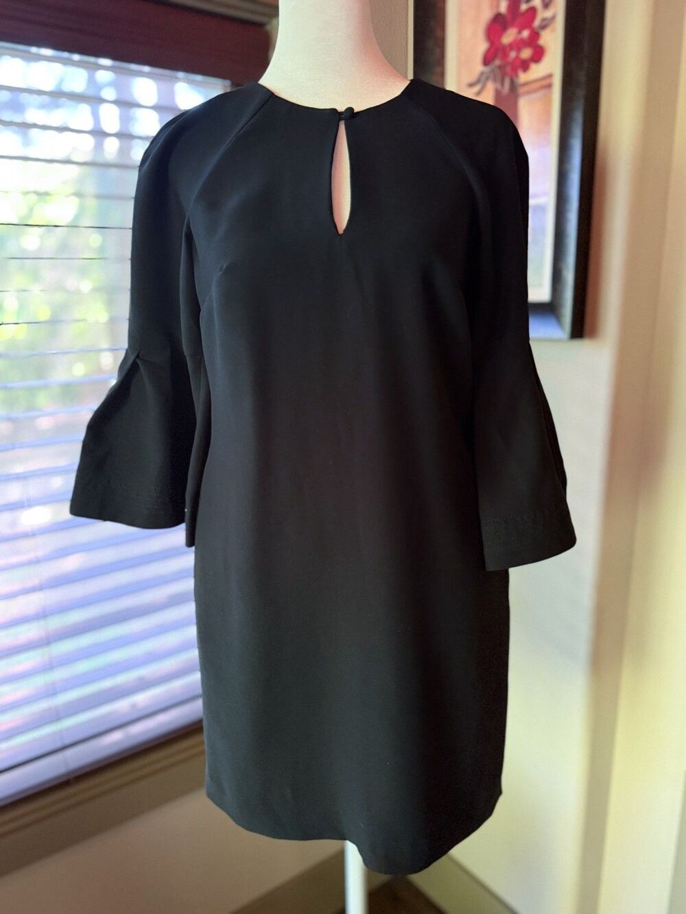 Banana Republic size 0 Petite Bell Sleeve Shift Dress
